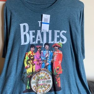 NWT - The Beatles crewneck TShirt XL